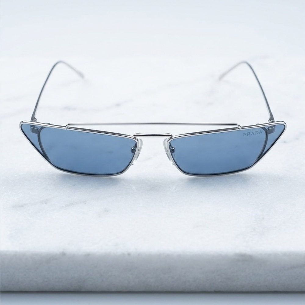 Vtg. Prada Y2K Narrow Blue Cat-Eye Sunglasses Silver Frame Authenticated SPR64U